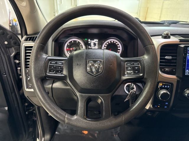 2019 Ram 1500 Classic Warlock 4x4 Quad Cab 6'4" Box - 23005908 - 14