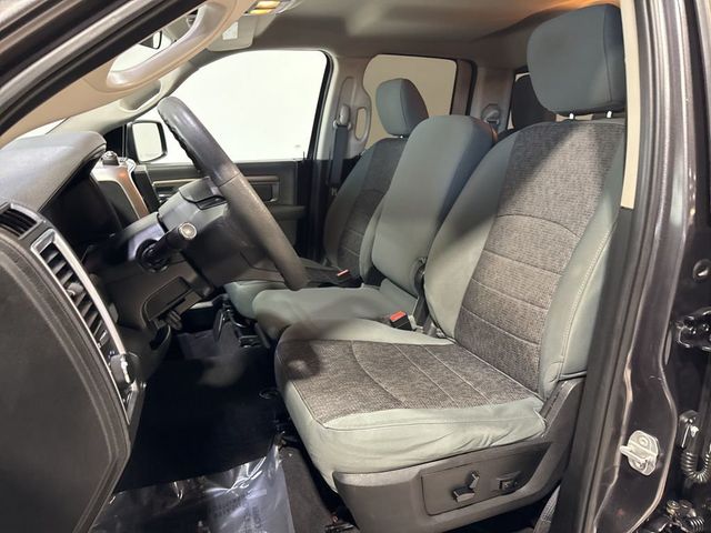 2019 Ram 1500 Classic Warlock 4x4 Quad Cab 6'4" Box - 23005908 - 26