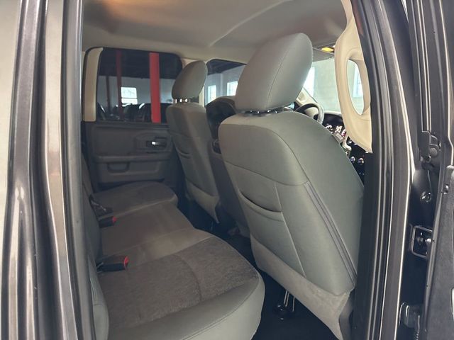 2019 Ram 1500 Classic Warlock 4x4 Quad Cab 6'4" Box - 23005908 - 38