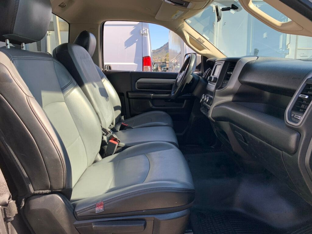 2019 Ram 2500 2500 Tradesman 4x2 Reg Cab 8' Box V8 Hemi Heavy Duty 1-Owner - 22957591 - 33