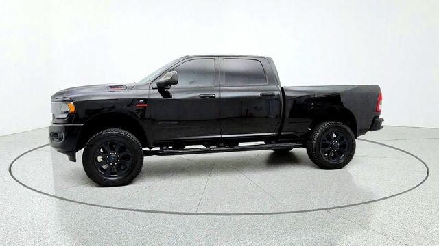 2019 Ram 2500 4WD Crew Cab 149'' Big Horn w/ Black Package & Cummins Diesel - 23098460 - 7