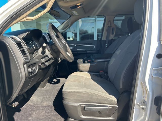 2019 Ram 2500 Big Horn 4x4 Crew Cab 6'4" Box - 23002519 - 7
