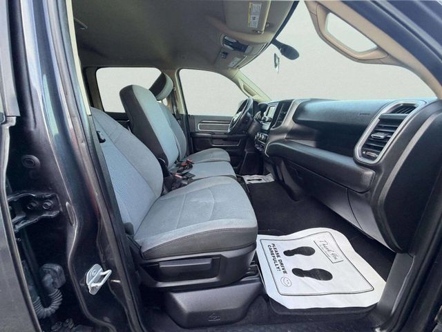 2019 Ram 2500 Big Horn 4x4 Crew Cab 6'4" Box - 23036792 - 24
