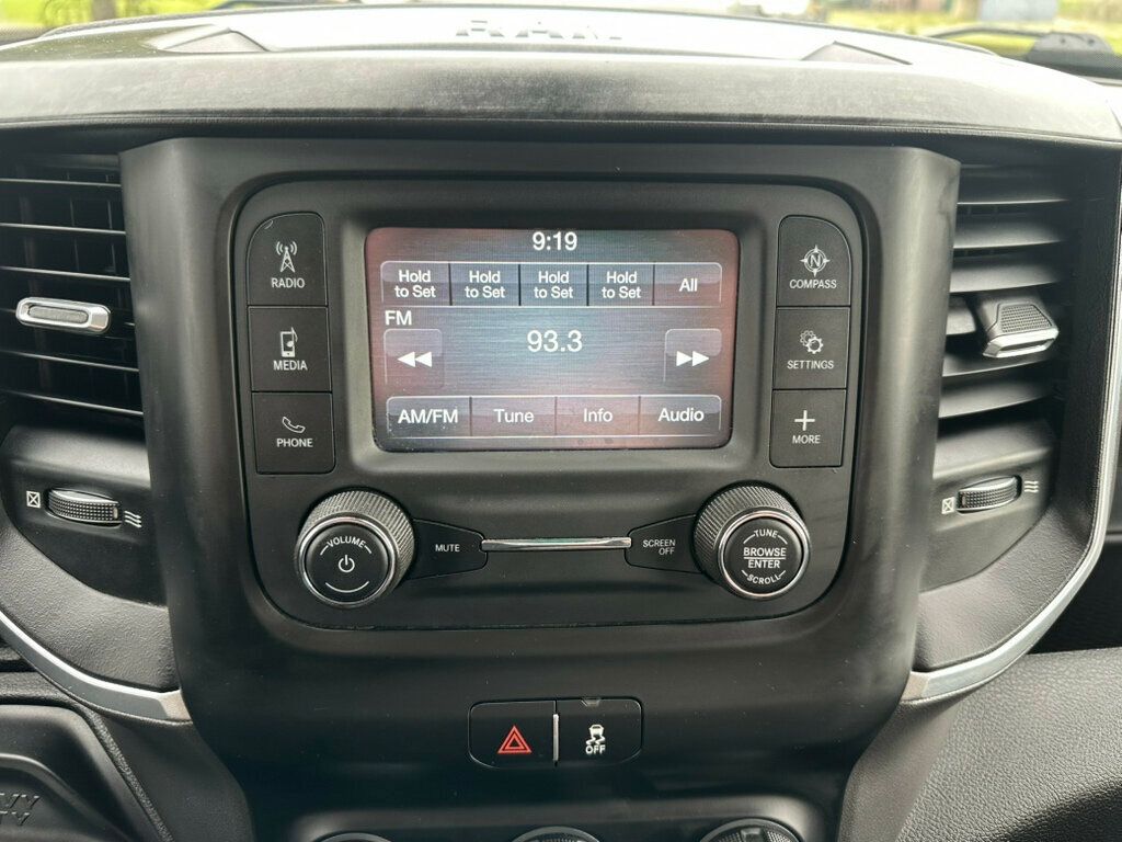 2019 Ram 2500 Big Horn 4x4 Crew Cab 6'4" Box Turbo Diesel - 23017178 - 11