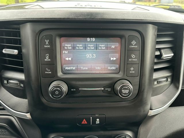 2019 Ram 2500 Big Horn 4x4 Crew Cab 6'4" Box Turbo Diesel - 23017178 - 11