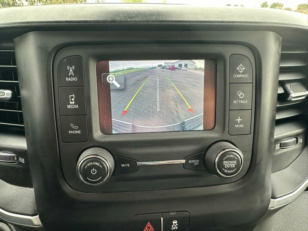 2019 Ram 2500 Big Horn 4x4 Crew Cab 6'4" Box Turbo Diesel - 23017178 - 12