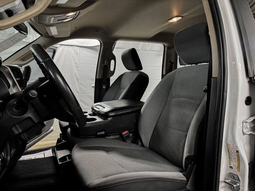 2019 Ram 2500 BIG HORN CREW CAB 4X4 CUMMINS 6.7L TURBO DIESEL - 22950056 - 6