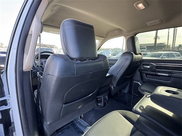 2019 Ram 2500 Laramie 4x4 Crew Cab 6'4" Box - 22723052 - 23