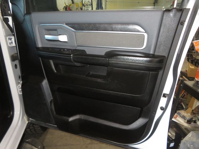 2019 Ram 3500 BIG HORN 4X4 EXTRA CLEAN LONGBED 6.4 HEMI RAM  - 22955848 - 34