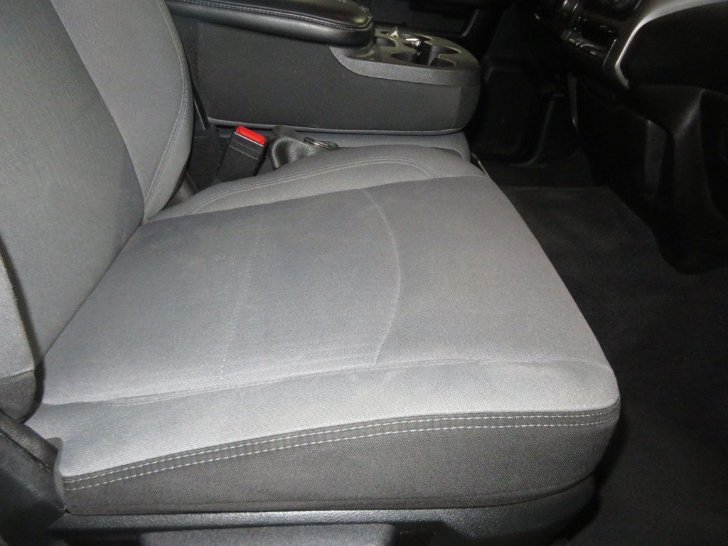 2019 Ram 3500 BIG HORN 4X4 EXTRA CLEAN LONGBED 6.4 HEMI RAM  - 22955848 - 37