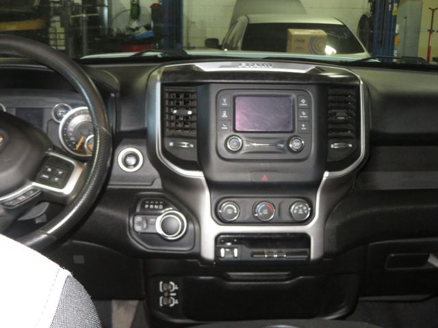 2019 Ram 3500 BIG HORN 4X4 EXTRA CLEAN LONGBED 6.4 HEMI RAM  - 22955848 - 41