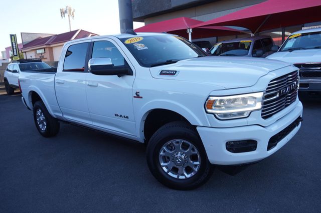 2019 Ram 3500 LARAMIE, 4X4, CUMMINS DIESEL, PREMIUM WHEELS, MOON ROOF - 23078367 - 1