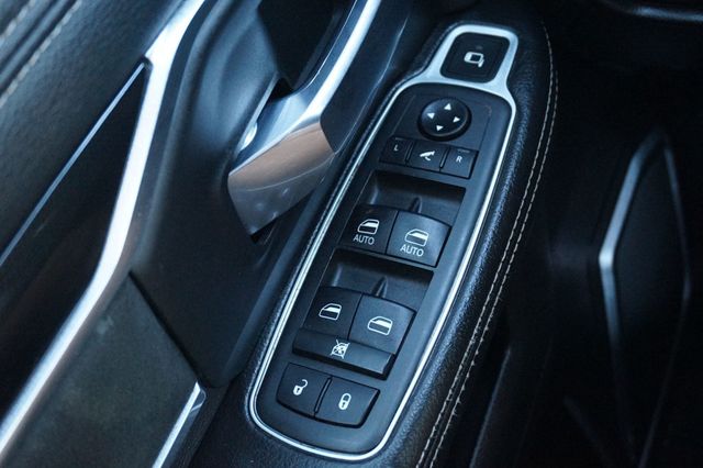 2019 Ram 3500 LARAMIE, 4X4, CUMMINS DIESEL, PREMIUM WHEELS, MOON ROOF - 23078367 - 22