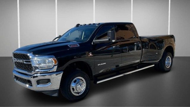 2019 Ram 3500 Tradesman 4x4 Crew Cab 8' Box - 23001184 - 2