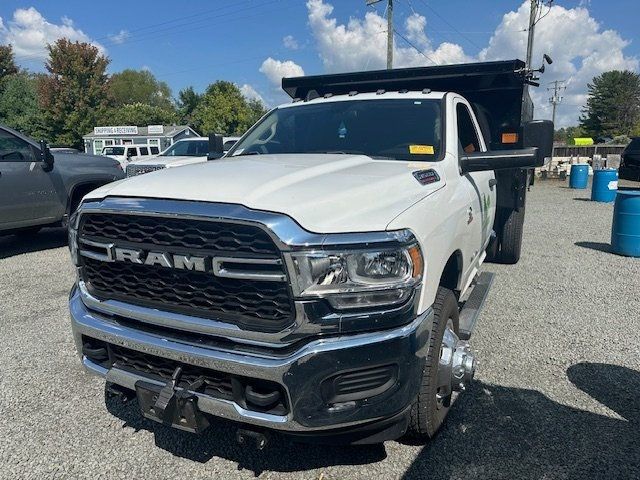 2019 Ram 3500 Chassis Cab Tradesman 4WD Reg Cab 84" CA 167.5" WB - 22604044 - 1