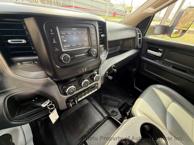 2019 Ram 5500 Chassis Cab Tradesman 4x2 Crew Cab 60" Knapheide Utility Body - 23011929 - 14