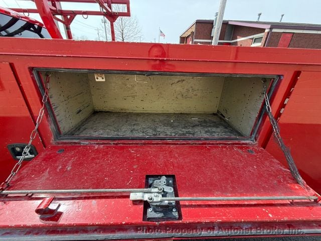 2019 Ram 5500 Chassis Cab Tradesman 4x2 Crew Cab 60" Knapheide Utility Body - 23011929 - 27