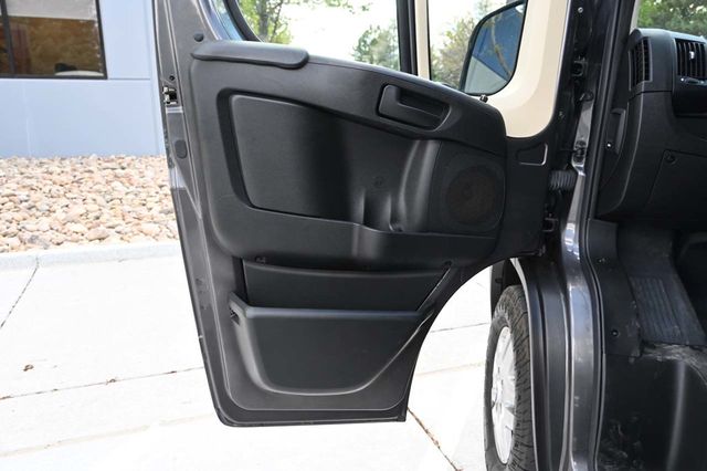2019 Ram ProMaster Cargo Van 1500 Low Roof 136" WB - 23022811 - 27