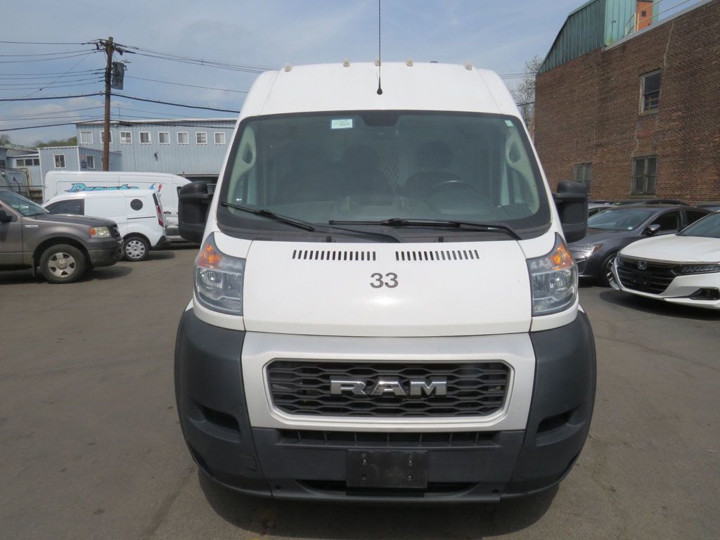 Ram Cargo Van photo 2