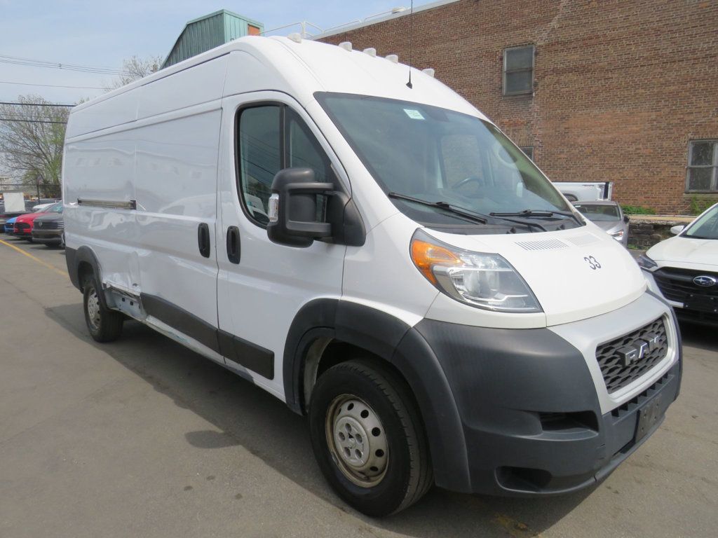 Ram Cargo Van photo 3