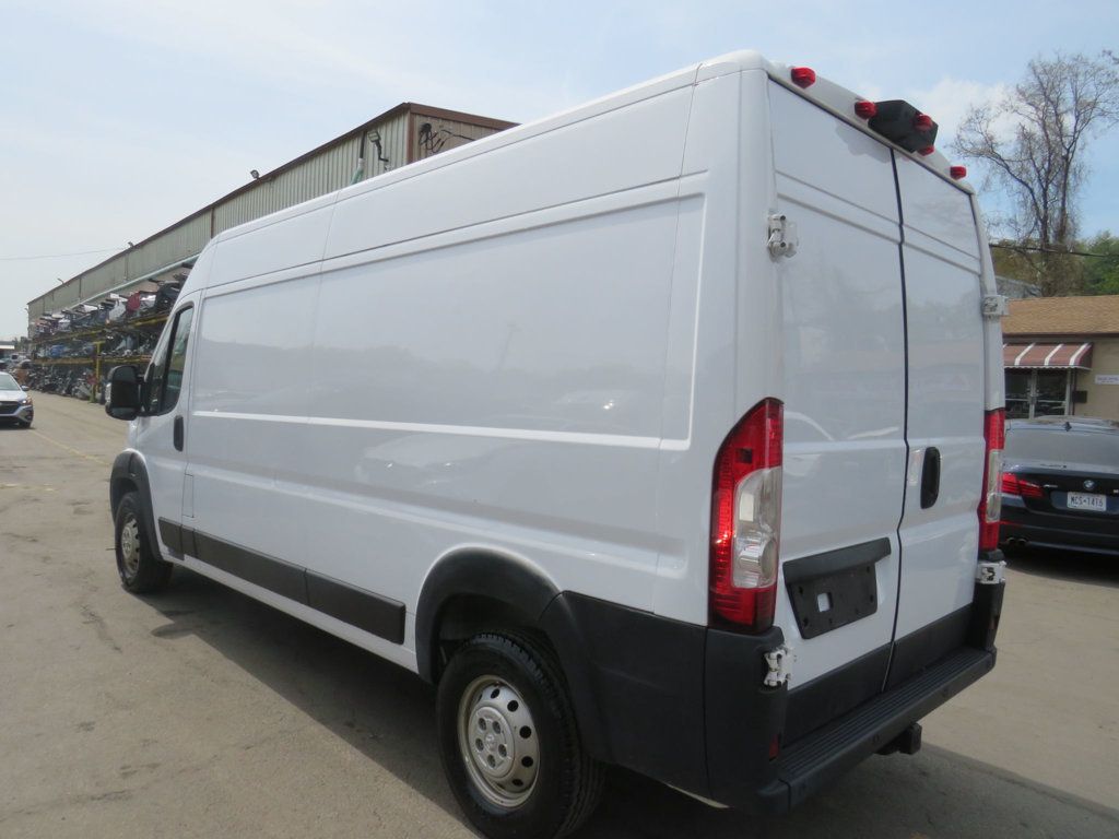 Ram Cargo Van photo 7
