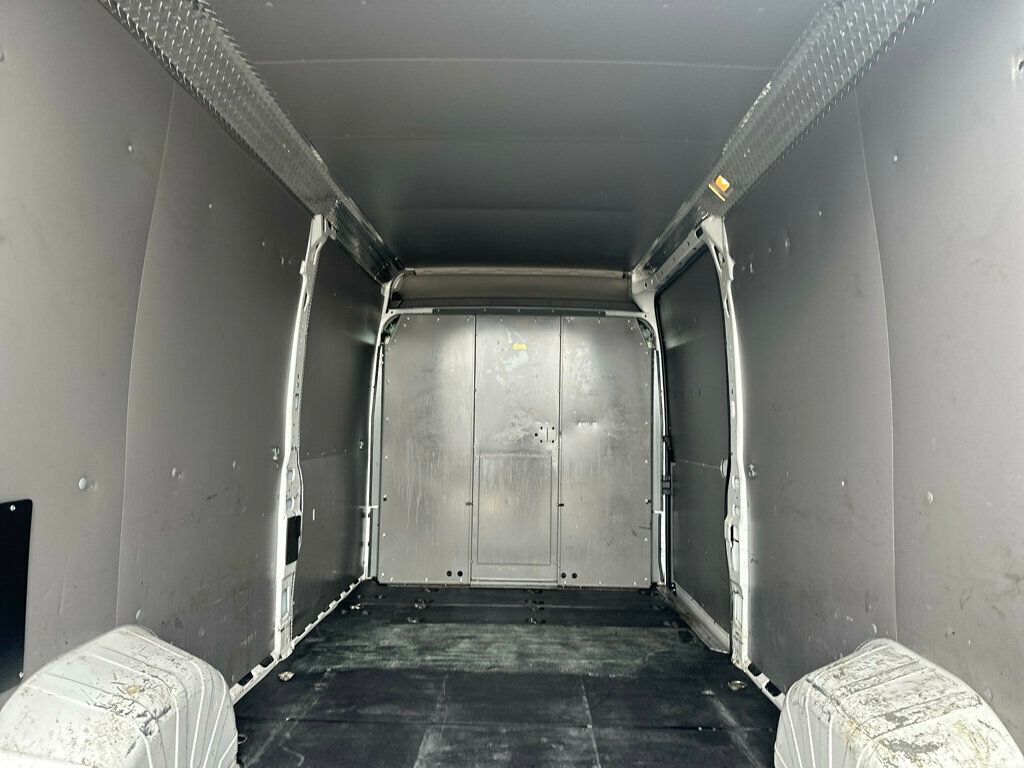 2019 Ram ProMaster Cargo Van 2500 High Roof 159" WB - 22391728 - 33