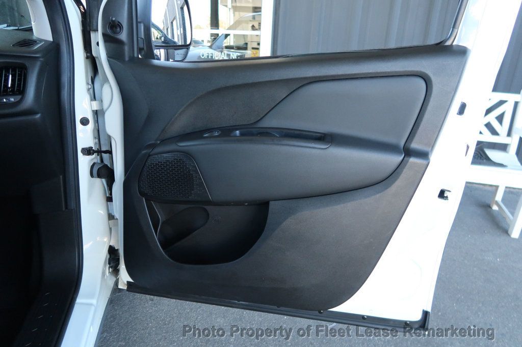 2019 Ram ProMaster City Cargo Van Promaster City Cargo Ladder Racks - 22945358 - 23