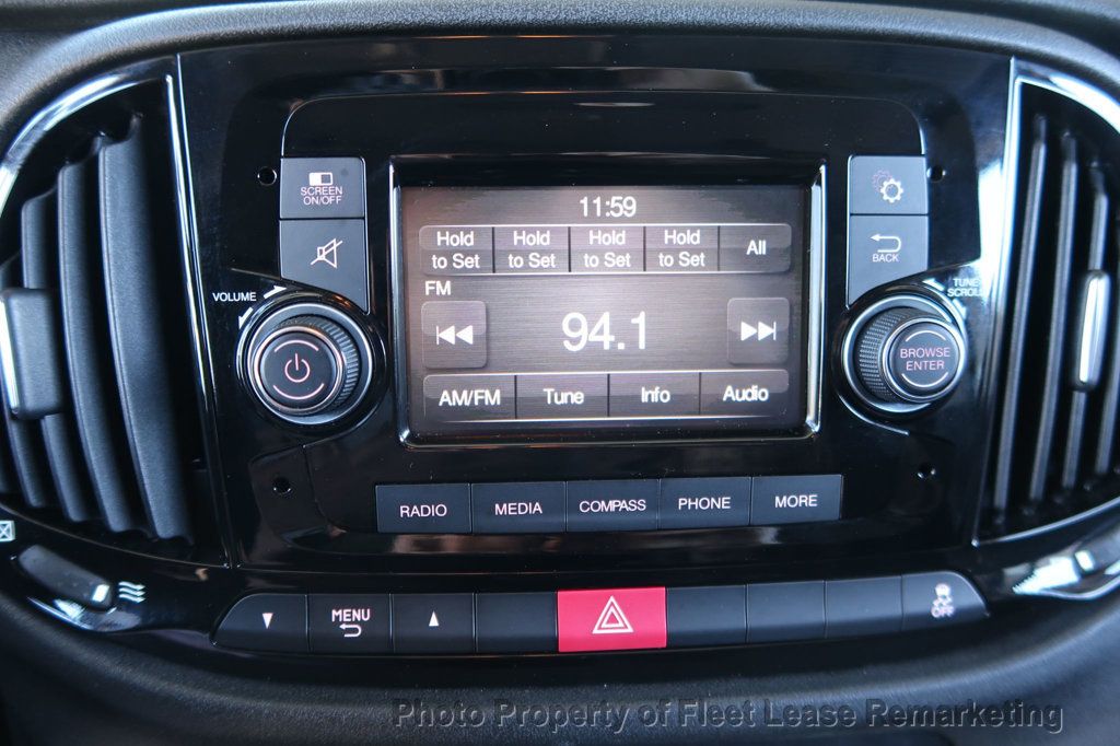 2019 Ram ProMaster City Cargo Van Promaster City Cargo Ladder Racks - 22945358 - 26