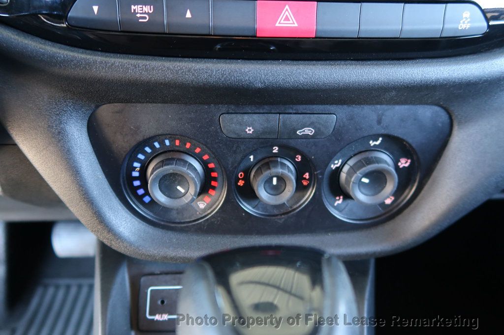 2019 Ram ProMaster City Cargo Van Promaster City Cargo Ladder Racks - 22945358 - 27