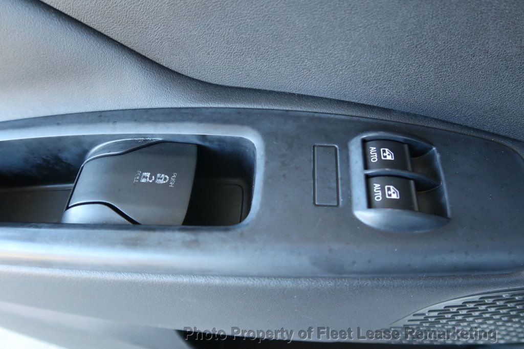 2019 Ram ProMaster City Cargo Van Promaster City Cargo Ladder Racks - 22945358 - 31