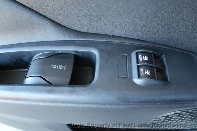 2019 Ram ProMaster City Cargo Van Promaster City Cargo Ladder Racks - 22945358 - 31