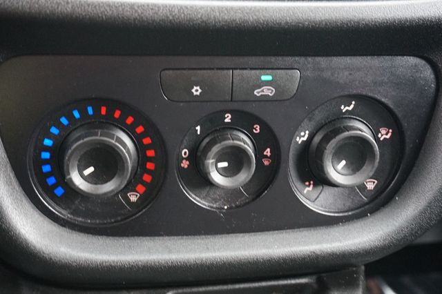 2019 Ram ProMaster City Cargo Van TRADESMAN, CARGO RACKS, CARGO SHELVES, DUAL SLIDING REAR DOORS - 22983561 - 34