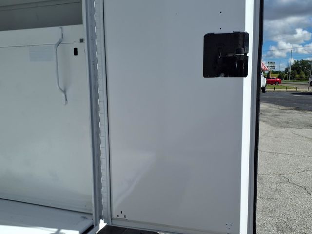 2019 Ram ProMaster Cutaway 3500 136" WB - 23074943 - 19