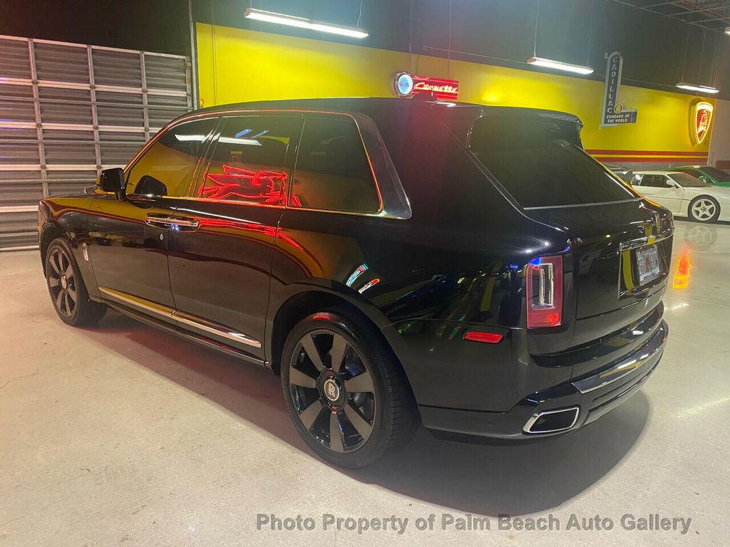 2019 Rolls Royce Cullinan photo 5