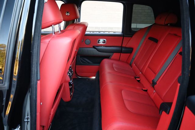 2019 Rolls-Royce Cullinan Sport Utility - 22935957 - 13