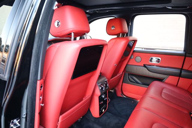2019 Rolls-Royce Cullinan Sport Utility - 22935957 - 14