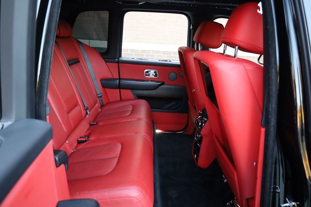 2019 Rolls-Royce Cullinan Sport Utility - 22935957 - 16