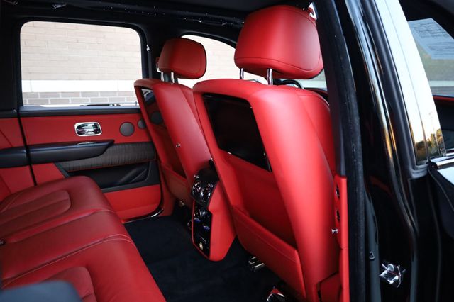 2019 Rolls-Royce Cullinan Sport Utility - 22935957 - 17