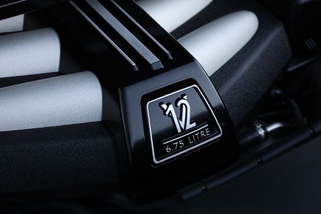 2019 Rolls-Royce Cullinan Sport Utility - 22935957 - 21