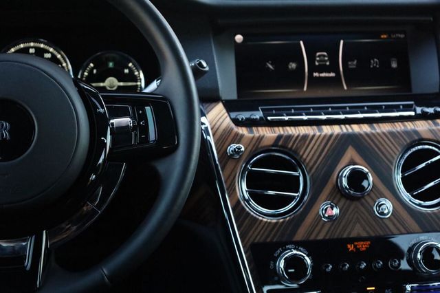 2019 Rolls-Royce Cullinan Sport Utility - 23057723 - 43