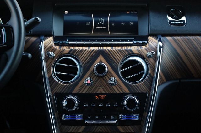 2019 Rolls-Royce Cullinan Sport Utility - 23057723 - 53