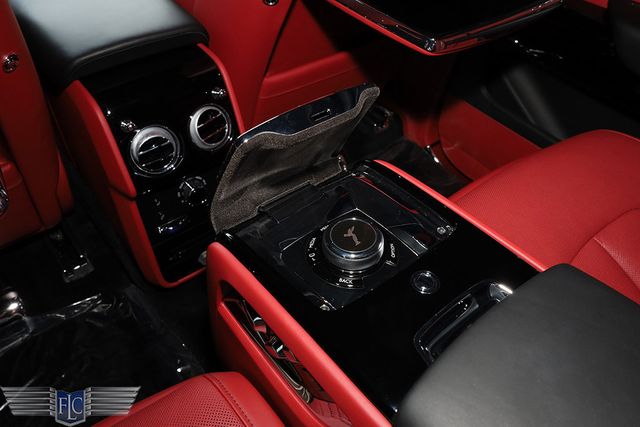 2019 Rolls-Royce Cullinan Sport Utility - 22963693 - 23