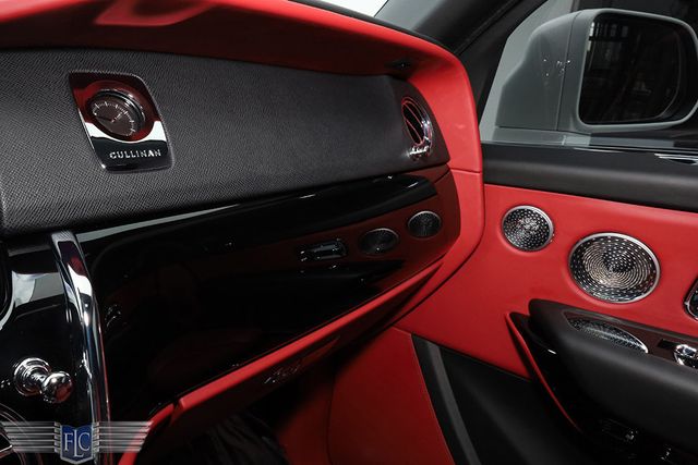 2019 Rolls-Royce Cullinan Sport Utility - 22963693 - 42