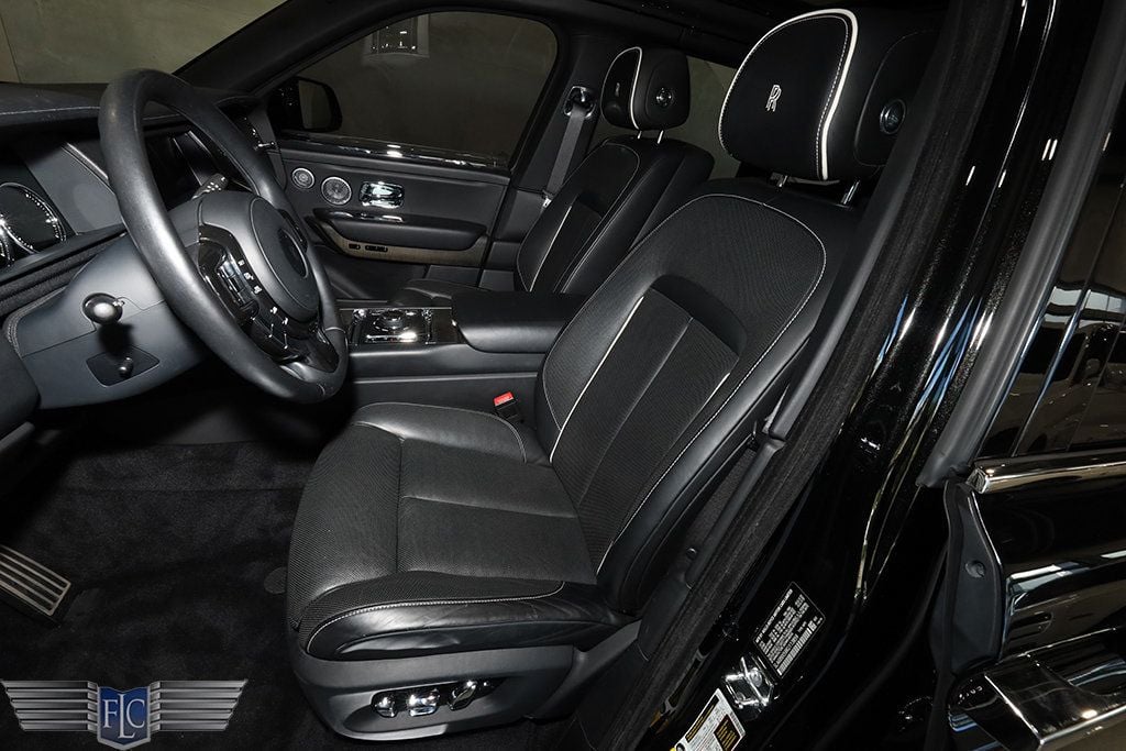 2019 Rolls-Royce Cullinan Sport Utility - 22937203 - 14