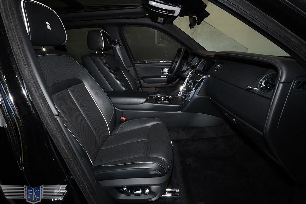 2019 Rolls-Royce Cullinan Sport Utility - 22937203 - 15