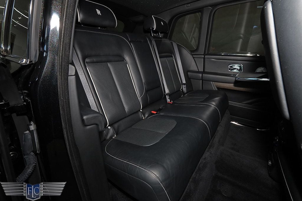 2019 Rolls-Royce Cullinan Sport Utility - 22937203 - 19