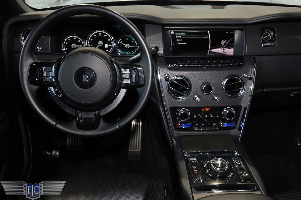 2019 Rolls-Royce Cullinan Sport Utility - 22937203 - 28