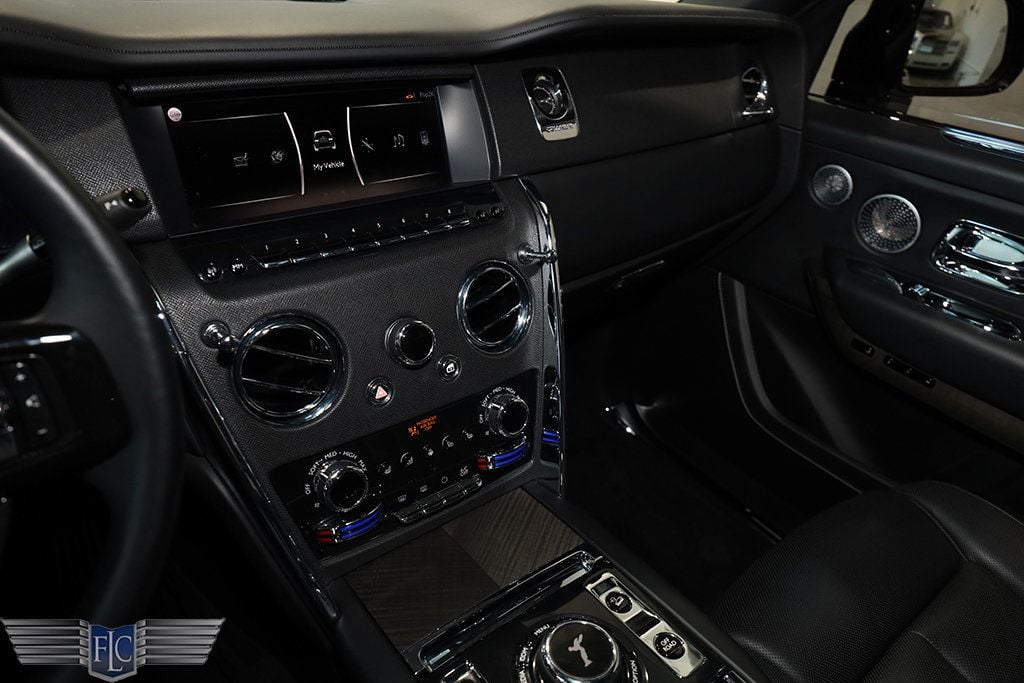 2019 Rolls-Royce Cullinan Sport Utility - 22937203 - 31