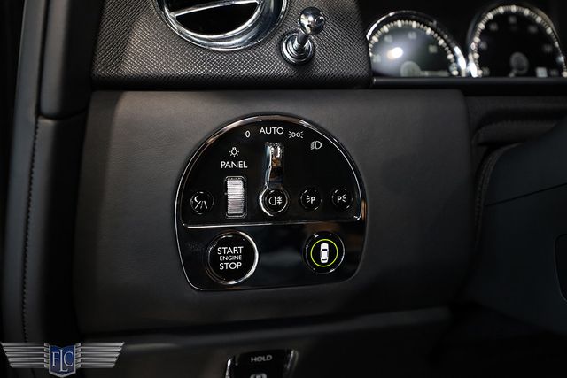 2019 Rolls-Royce Cullinan Sport Utility - 22937203 - 39