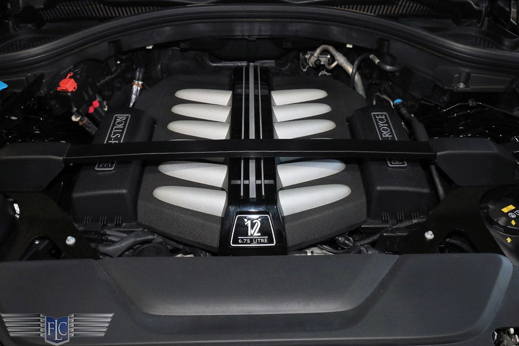 2019 Rolls-Royce Cullinan Sport Utility - 22937203 - 40